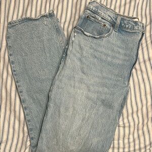 Abercrombie Curve Love 90s Straight Ultra High Rise Jean